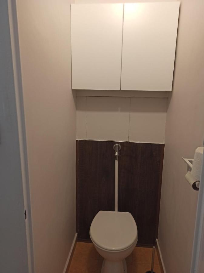 Aron Apartman Печ Екстер'єр фото